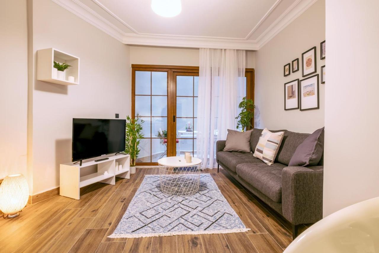 Apartament Spacious And Comfy 2Br In The Heart Of Cihangir Stambuł Zewnętrze zdjęcie